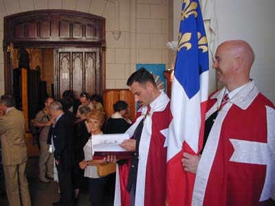Chapitre Prioral réunion annuelle drapeau du Prieuré de France